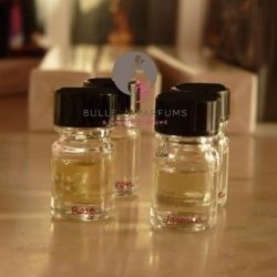 pendant une consultation parfum